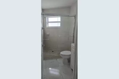 3260 NE 19th Ave #11, Oakland Park, FL 33306 - Photo 7