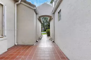 1520 Seabay Rd, Weston, FL 33326 - Photo 19