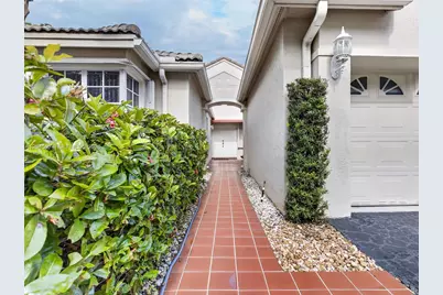 1520 Seabay Rd, Weston, FL 33326 - Photo 13