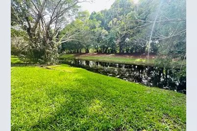 197 Lakeview Dr #105, Weston, FL 33326 - Photo 19