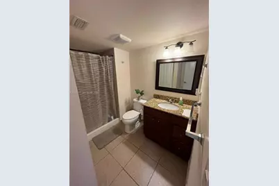 197 Lakeview Dr #105, Weston, FL 33326 - Photo 17