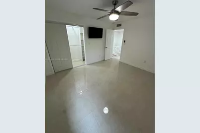 1560 W 46th St #228, Hialeah, FL 33012 - Photo 15