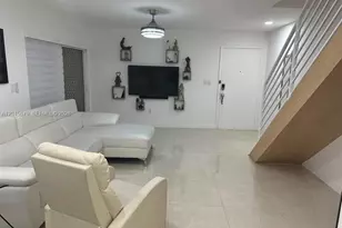 1560 W 46th St, Hialeah, FL 33012 - Photo 5