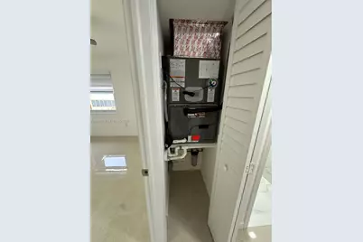 1560 W 46th St #228, Hialeah, FL 33012 - Photo 19