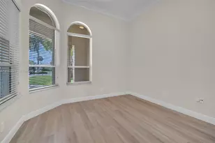 16310 Paddock Ln, Weston, FL 33326 - Photo 23