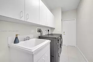 16310 Paddock Ln, Weston, FL 33326 - Photo 43