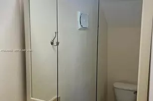7626 NE 6th Ct, Miami, FL 33138 - Photo 5