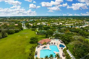 3745 Heron Ridge Ln, Weston, FL 33331 - Photo 17