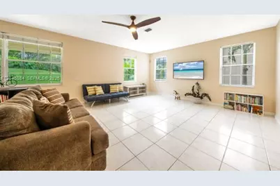 3745 Heron Ridge Ln #3745, Weston, FL 33331 - Photo 7