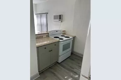1322 SW 7th St #8, Miami, FL 33135 - Photo 9
