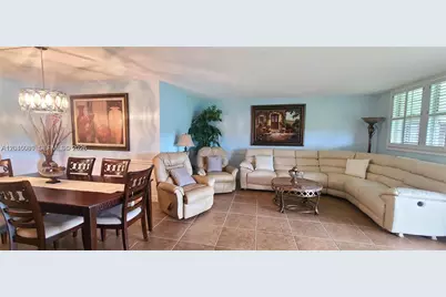 3300 W Rolling Hills Cir #104, Davie, FL 33328 - Photo 5