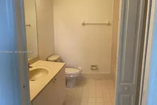 1660 SE 29th St, Homestead, FL 33035 - Photo 15
