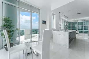 900 Biscayne Blvd, Miami, FL 33132 - Photo 9