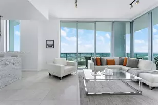 900 Biscayne Blvd, Miami, FL 33132 - Photo 1