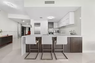900 Biscayne Blvd, Miami, FL 33132 - Photo 9