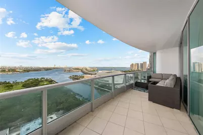 900 Biscayne Blvd #2506, Miami, FL 33132 - Photo 15