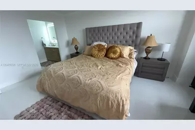 2333 Brickell Ave #614, Miami, FL 33129 - Photo 17