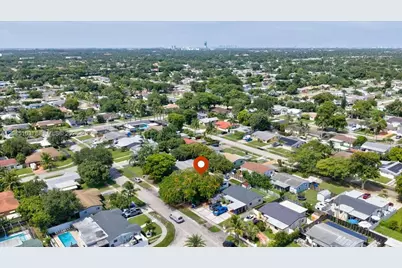 1131 N 75th Ave, Hollywood, FL 33024 - Photo 29