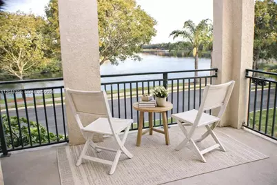 2493 Centergate Dr #204, Miramar, FL 33025 - Photo 1