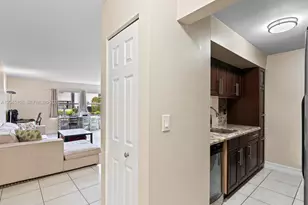 571 NW 107th Ave, Miami, FL 33172 - Photo 5