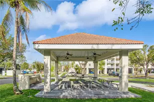 8200 SW 210th St, Cutler Bay, FL 33189 - Photo 11