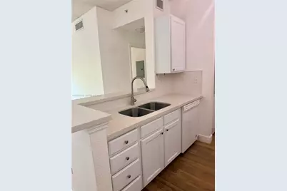 6001 SW 70th St #355, South Miami, FL 33143 - Photo 3
