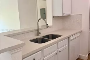 6001 SW 70th St, South Miami, FL 33143 - Photo 3