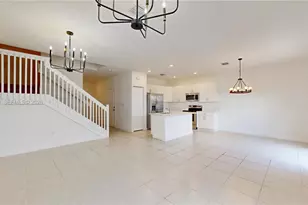 10004 SW 231st Ln, Cutler Bay, FL 33190 - Photo 5