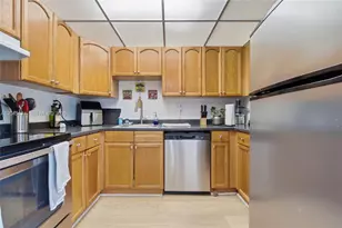2520 N Andrews Ave, Wilton Manors, FL 33311 - Photo 5