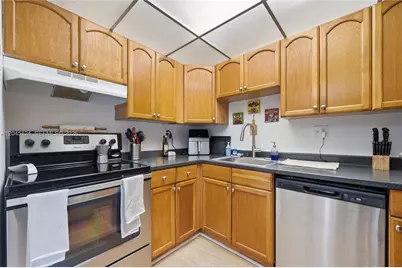 2520 N Andrews Ave #107, Wilton Manors, FL 33311 - Photo 7