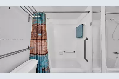 2861 Somerset Dr #301, Lauderdale Lakes, FL 33311 - Photo 19