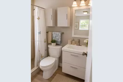 6145 Hayes St, Hollywood, FL 33024 - Photo 17