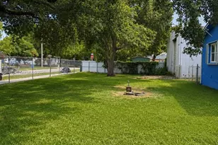 6145 Hayes St, Hollywood, FL 33024 - Photo 7