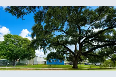 6145 Hayes St, Hollywood, FL 33024 - Photo 3