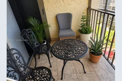 851 Three Islands Blvd #520, Hallandale Beach, FL 33009 - Photo 21