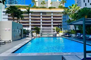 185 SE 14th Terrace, Miami, FL 33131 - Photo 7