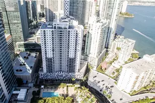 185 SE 14th Terrace, Miami, FL 33131 - Photo 27