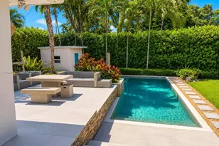 325 NE 126th St, North Miami, FL 33161 - Photo 3