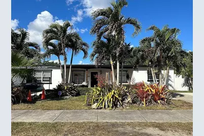 10215 SW 171st St, Miami, FL 33157 - Photo 3