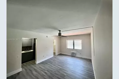 218 Santillane Ave #11, Coral Gables, FL 33134 - Photo 3