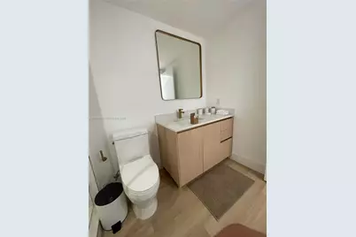 90 NE 32 #819, Miami, FL 33137 - Photo 13
