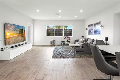 1724 71st St, Miami Beach, FL 33141 - Photo 5