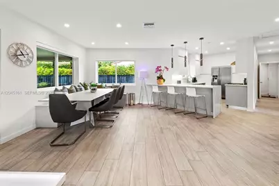 1724 71st St, Miami Beach, FL 33141 - Photo 3