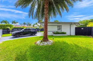 1724 71st St, Miami Beach, FL 33141 - Photo 23