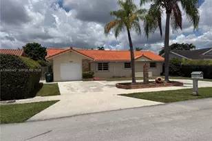 3262 SW 139th Pl, Miami, FL 33175 - Photo 1