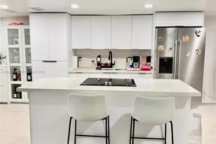 8010 NW 27th Pl, Sunrise, FL 33322 - Photo 5
