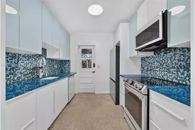 1805 N Dixie Hwy, Fort Lauderdale, FL 33305 - Photo 3