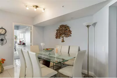 21055 Yacht Club Dr #2005, Aventura, FL 33180 - Photo 9