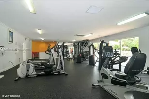 1800 Sans Souci Blvd, North Miami, FL 33181 - Photo 3