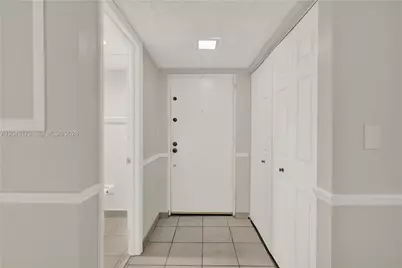 9390 W Flagler St #218F, Miami, FL 33174 - Photo 5